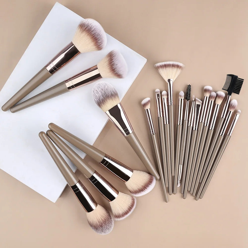 3-20Pcs Makeup Brush Set Professional Cosmetic Blush Highlighter