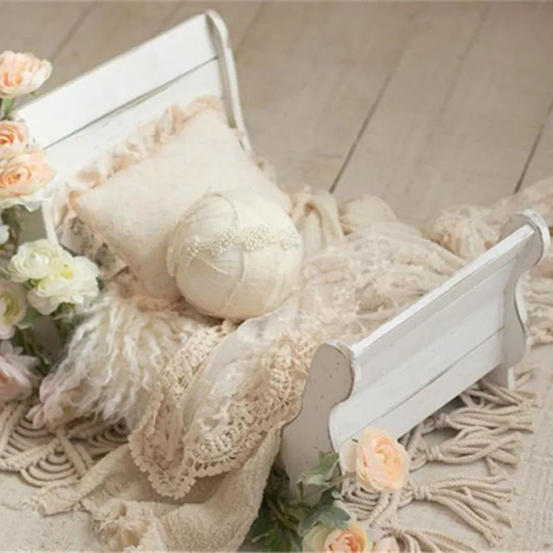 Newborn Photo Props Vintage Wood Bed Baby Photography Accessories