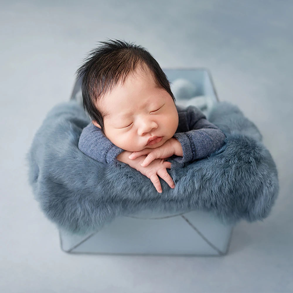 Rabbit Fur newborn photography layer